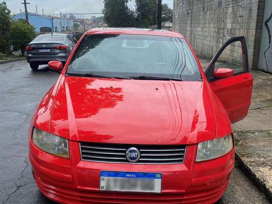 FIAT-STILO-1.8 MPI SCHUMACHER SEASON 16V GASOLINA 4P MANUAL FIAT-STILO-2005