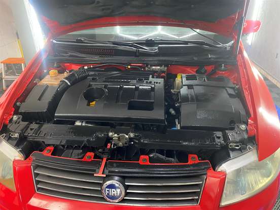 FIAT-STILO-1.8 MPI SCHUMACHER SEASON 16V GASOLINA 4P MANUAL FIAT-STILO-2005