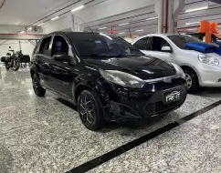 FORD FIESTA 1.0 ROCAM HATCH 8V FLEX 4P MANUAL FORD FIESTA 1.0 ROCAM HATCH 8V FLEX 4P MANUAL