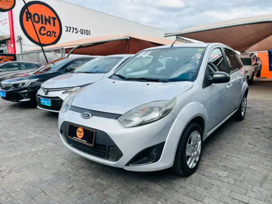FORD FIESTA 1.0 ROCAM SE 8V FLEX 4P MANUAL