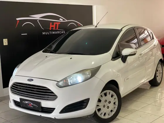 FORD FIESTA 1.6 SE HATCH 16V FLEX 4P MANUAL