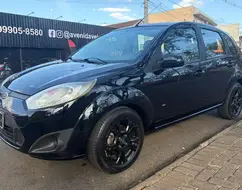 FORD FIESTA 1.6 ROCAM SE 8V FLEX 4P MANUAL FORD FIESTA 1.6 ROCAM SE 8V FLEX 4P MANUAL