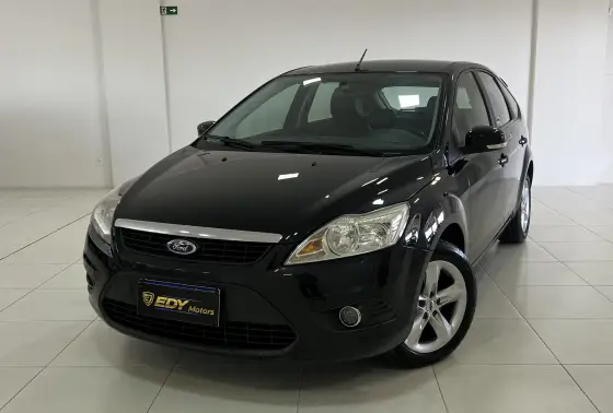 FORD FOCUS 2.0 GLX 16V FLEX 4P AUTOMÁTICO