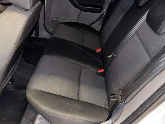 FORD-FOCUS-2.0 GLX 16V FLEX 4P AUTOMÁTICO FORD-FOCUS-2012