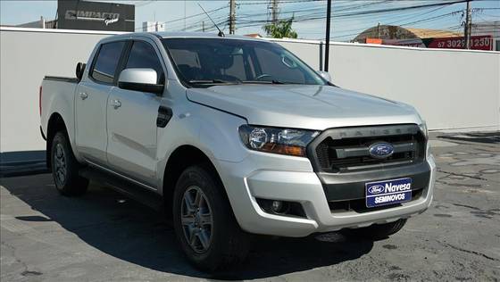 FORD RANGER 2.2 XLS 4X4 CD 16V DIESEL 4P AUTOMÁTICO