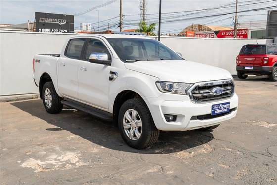 FORD RANGER 3.2 XLT 4X4 CD 20V DIESEL 4P AUTOMÁTICO