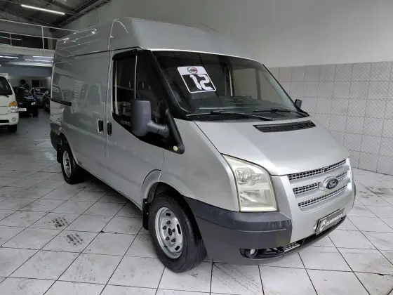 FORD TRANSIT 2.4 FURGÃO CURTO TURBO DIESEL 3P MANUAL