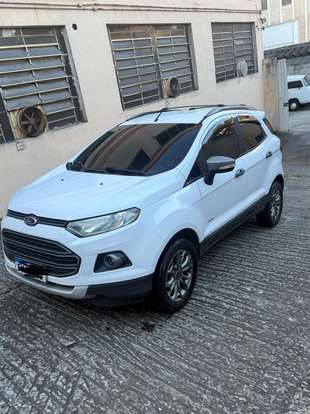 FORD-ECOSPORT-2013