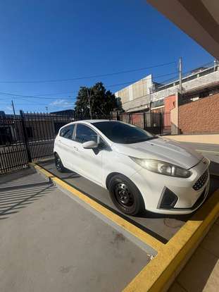 FORD-FIESTA-2018
