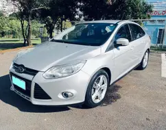 FORD FOCUS 2.0 SE SEDAN 16V FLEX 4P POWERSHIFT FORD FOCUS 2.0 SE SEDAN 16V FLEX 4P POWERSHIFT