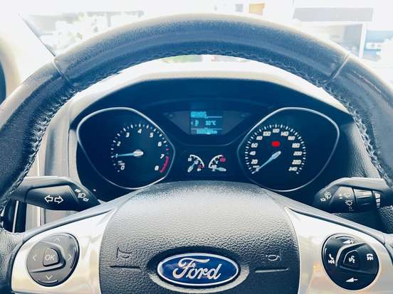 FORD-FOCUS-2014
