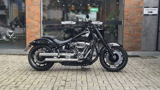 HARLEY-DAVIDSON SOFTAIL FAT BOY 114 