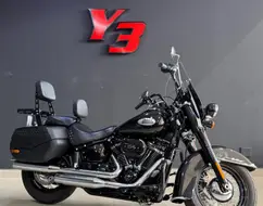 HARLEY-DAVIDSON SOFTAIL HERITAGE CLASSIC 114 HARLEY-DAVIDSON SOFTAIL HERITAGE CLASSIC 114