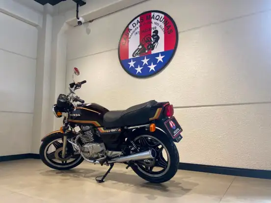 HONDA-CB 400 II HONDA-CB 400 II-1982