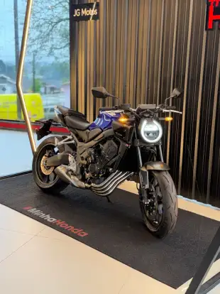 HONDA-CB 650R E-CLUTCH-2026