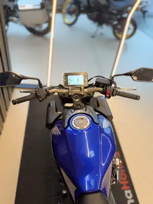 HONDA-CB 650R E-CLUTCH-2026