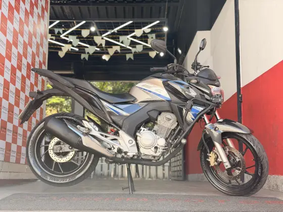 HONDA CB TWISTER 