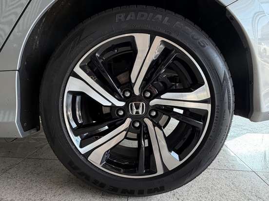 HONDA-CIVIC-2021