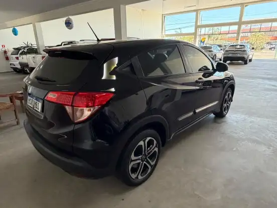 HONDA-HR-V-1.8 16V FLEX LX 4P AUTOMÁTICO HONDA-HR-V-2016