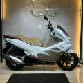 HONDA PCX DLX HONDA PCX DLX