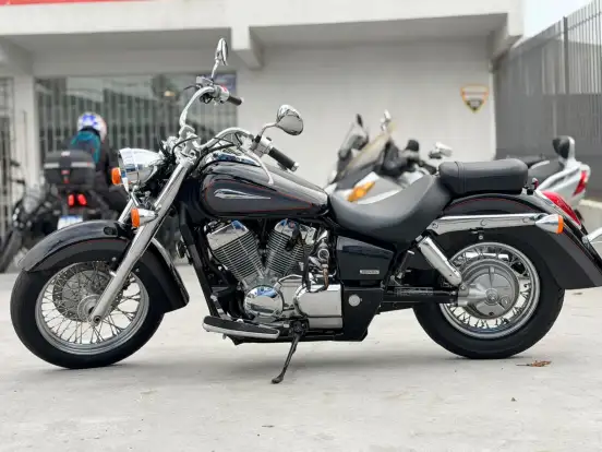 HONDA-SHADOW 750 HONDA-SHADOW 750-2009