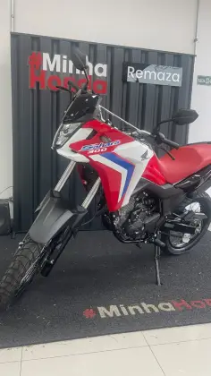 HONDA XRE 300 SAHARA RALLY 