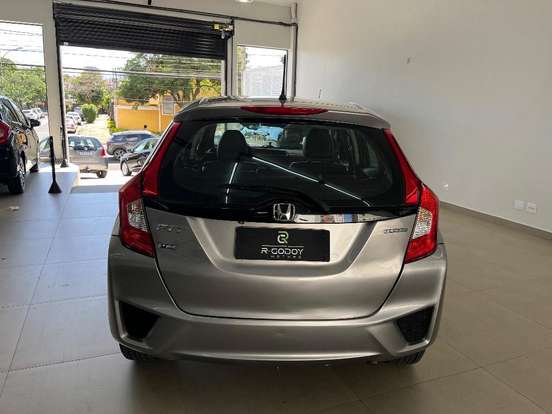HONDA-FIT-2015