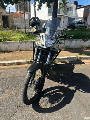 HONDA-XRE 300 SAHARA ADVENTURE-2024