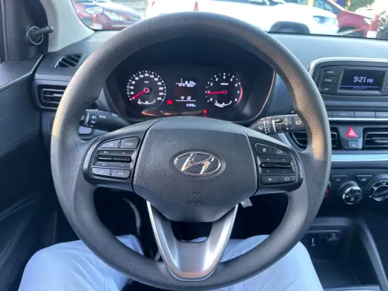 HYUNDAI-HB20-2023