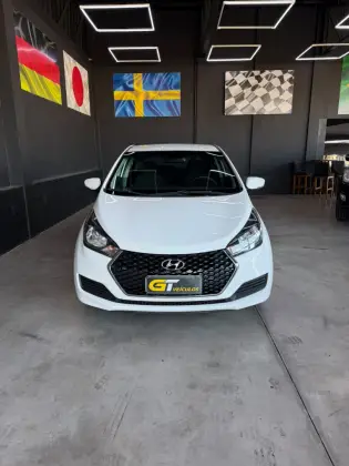 HYUNDAI HB20 1.6 COMFORT PLUS 16V FLEX 4P AUTOMÁTICO
