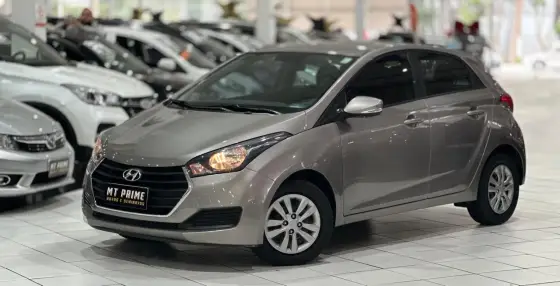 HYUNDAI HB20 1.6 COMFORT PLUS 16V FLEX 4P AUTOMÁTICO