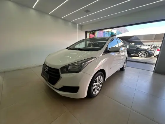 HYUNDAI HB20 1.6 COMFORT PLUS 16V FLEX 4P MANUAL