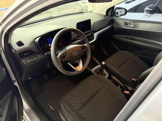 HYUNDAI-HB20-1.0 12V FLEX COMFORT MANUAL HYUNDAI-HB20-2023