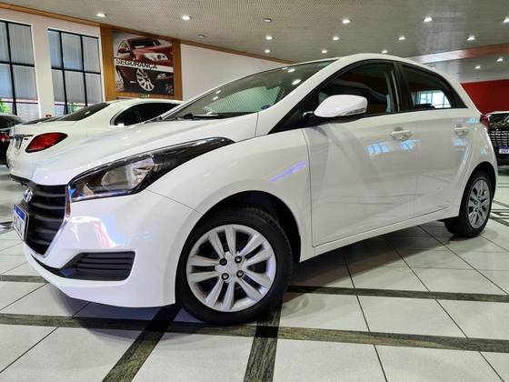 HYUNDAI HB20 1.0 COMFORT 12V FLEX 4P MANUAL