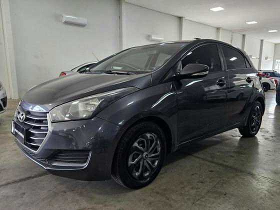 HYUNDAI HB20 1.0 COMFORT 12V FLEX 4P MANUAL