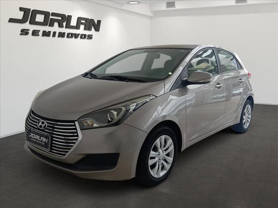 HYUNDAI HB20 1.0 COMFORT 12V FLEX 4P MANUAL