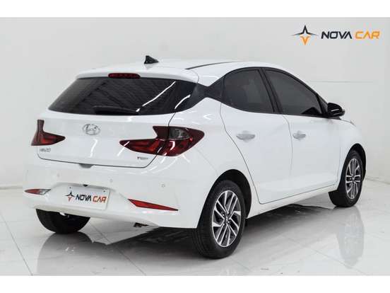 HYUNDAI-HB20-2022
