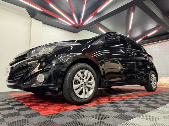 HYUNDAI-HB20-2014