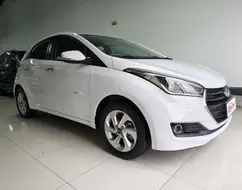 HYUNDAI HB20 1.6 PREMIUM 16V FLEX 4P AUTOMÁTICO HYUNDAI HB20 1.6 PREMIUM 16V FLEX 4P AUTOMÁTICO