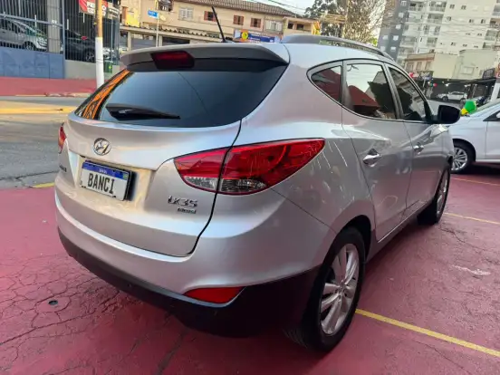HYUNDAI-IX35-2013