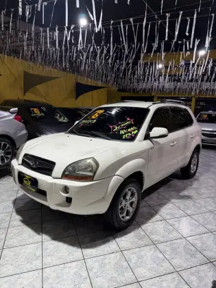 HYUNDAI TUCSON 2.0 MPFI GLS 16V 143CV 2WD FLEX 4P AUTOMÁTICO