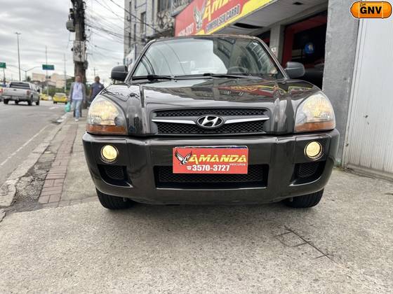 HYUNDAI TUCSON 2.0 GL 2WD 16V GASOLINA 4P MANUAL