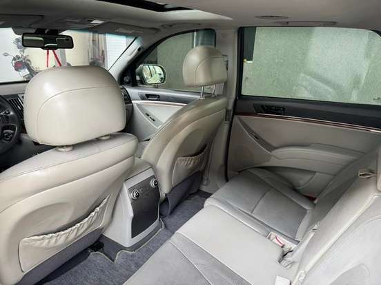 HYUNDAI-VERACRUZ-2010