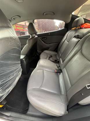 HYUNDAI-ELANTRA-2012