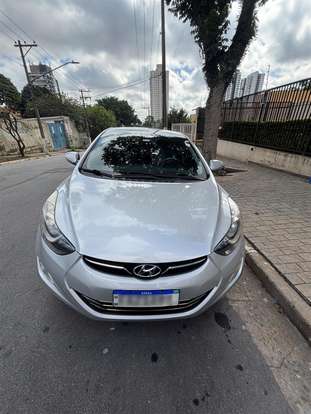 HYUNDAI-ELANTRA-1.8 GLS 16V GASOLINA 4P AUTOMÁTICO HYUNDAI-ELANTRA-2012