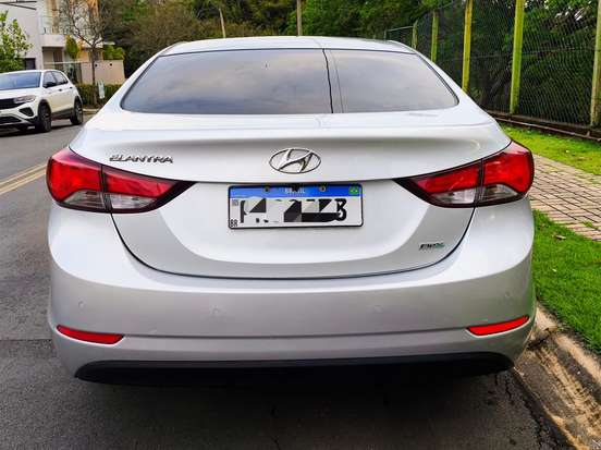 HYUNDAI-ELANTRA-2015