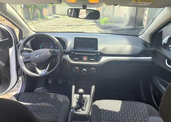 HYUNDAI-HB20-2024