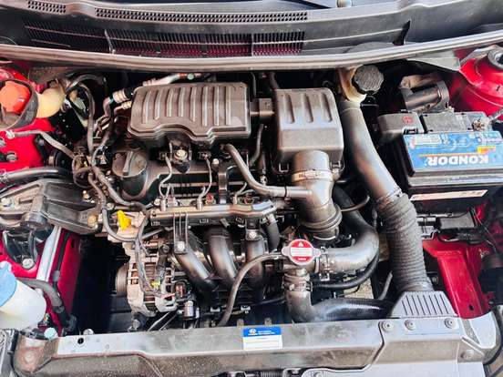 HYUNDAI-HB20-2013