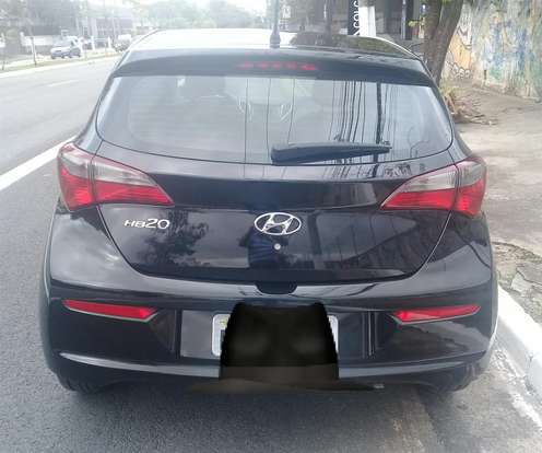 HYUNDAI-HB20-2018