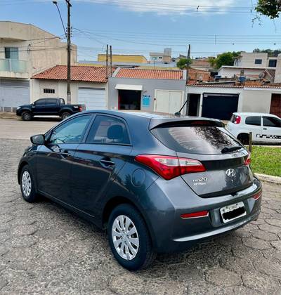 HYUNDAI HB20 1.6 COMFORT PLUS 16V FLEX 4P MANUAL